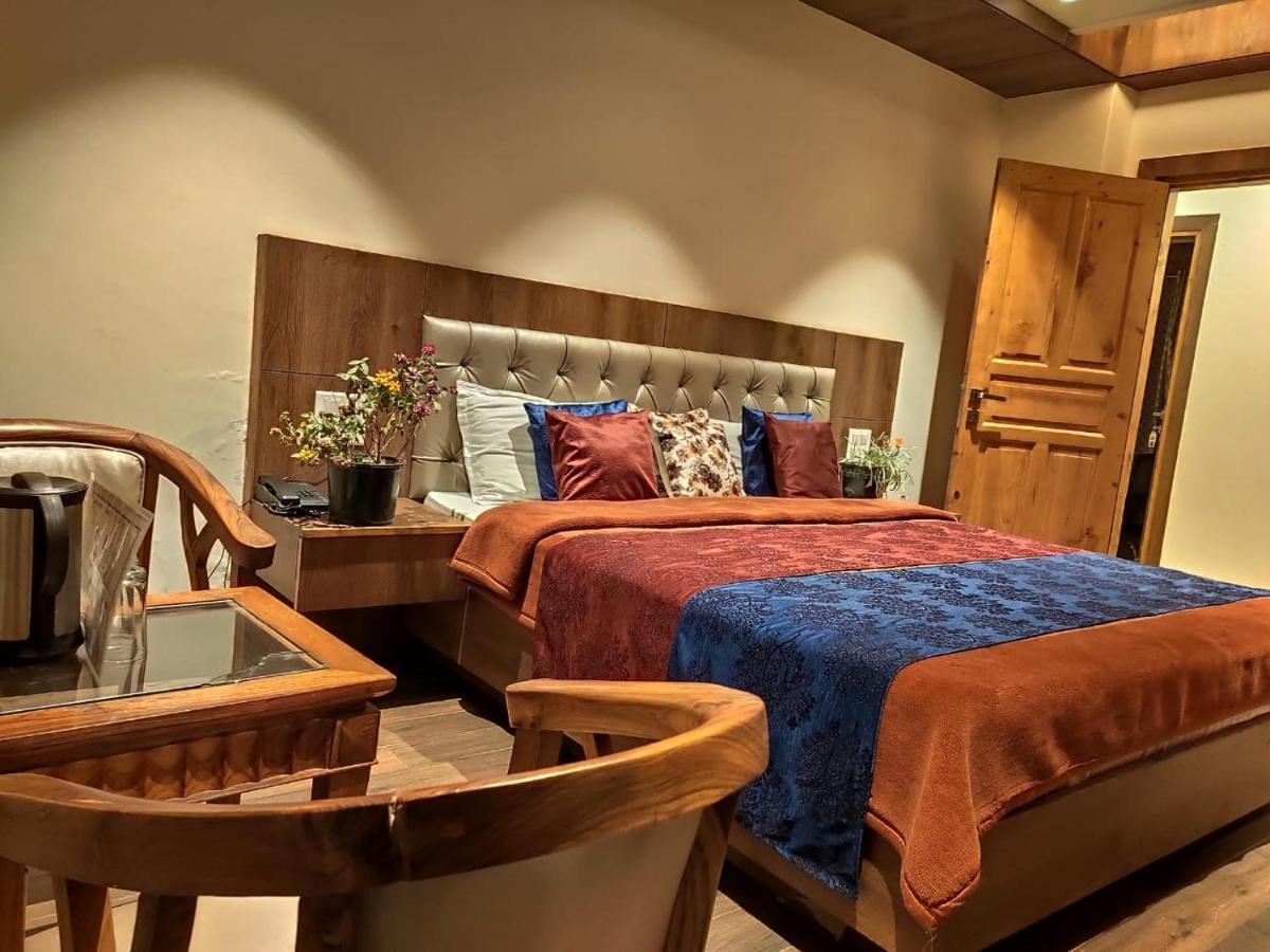 Apple Blossom Hotel Manali  Exterior photo