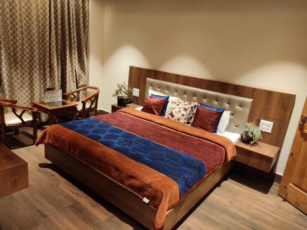 Apple Blossom Hotel Manali  Exterior photo